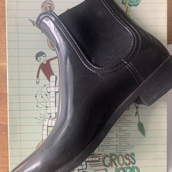 Jeffrey Campbell 'Forecast' Rainboots - IN BOX Size 40 - Picture 1 of 2